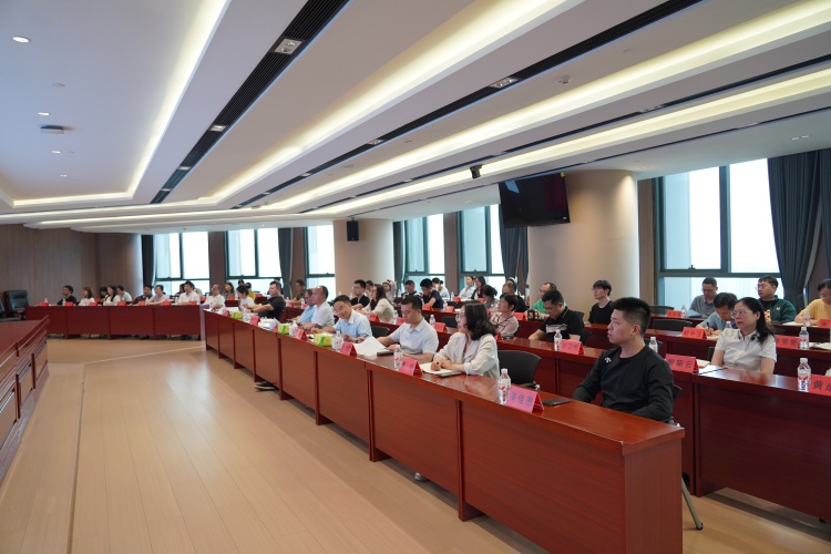0733ccaa62a0a96a4a4127771a211fb4_副本.jpg